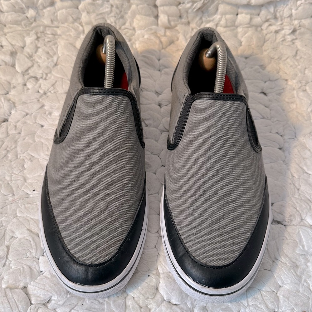 Guess Sneakers